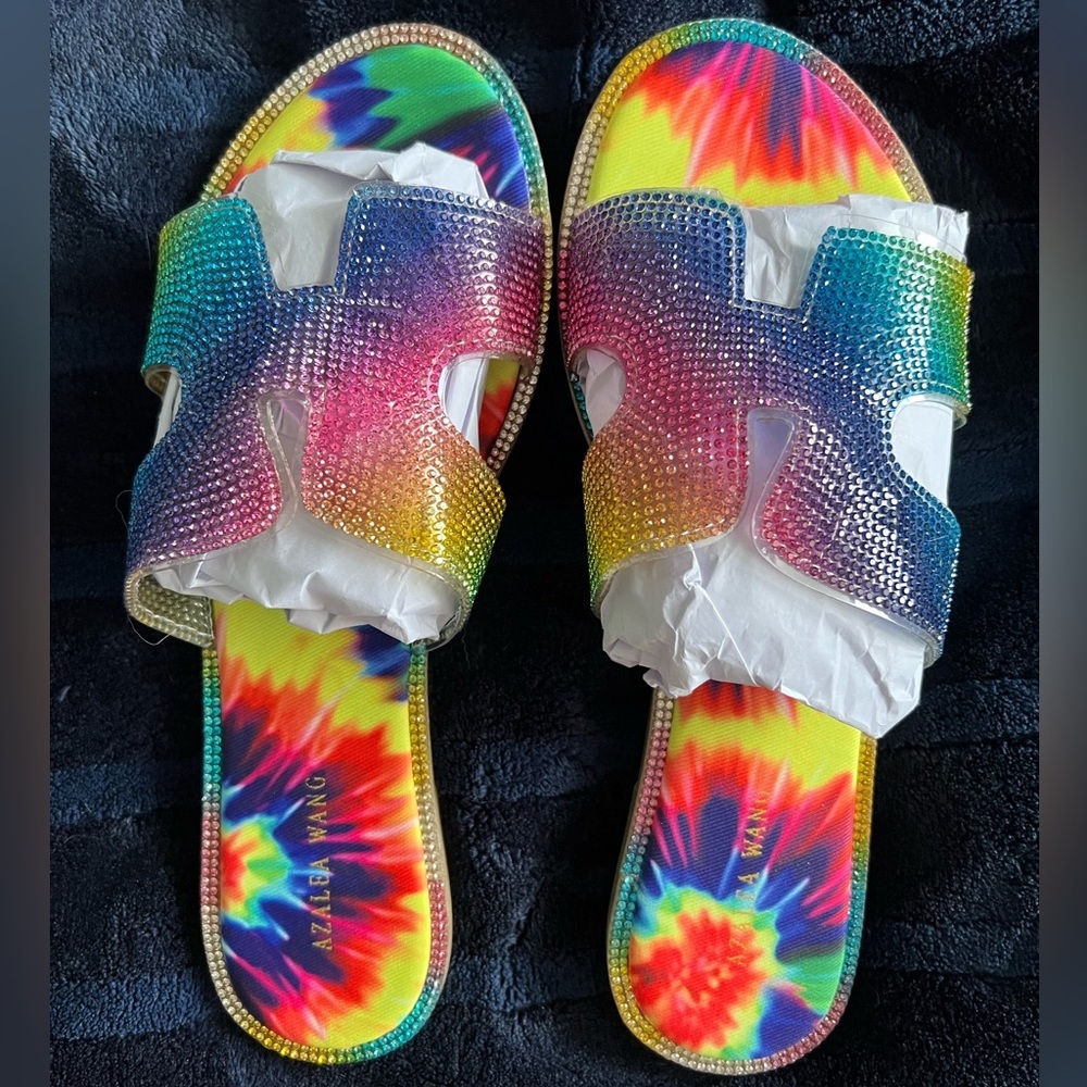 BRAND NEW - Azalea wang slides